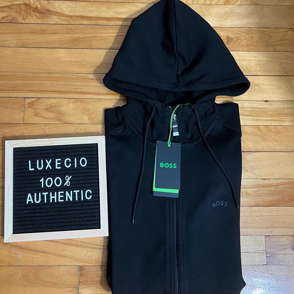 🔥 🔥SOLD 🔥🔥authentic and brand new Hugo boss Hoodie